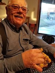 Dianne Stark's Instagram, Twitter & Facebook