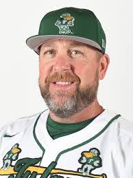 Vicente Conde's Instagram, Twitter & Facebook