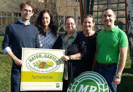 Maschinenring Ist Natur Im Garten Partnerbetrieb Garten Maschinenring Gartenplanung Bau Gestaltung Naturgarten Ringe Und Gartenplanung