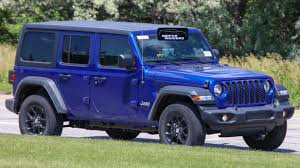 Caught The Entire 2021 Jeep Wrangler 4xe Lineup On The Road Moparinsiders