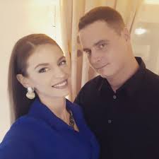 Hello, we are looking for an apartment for 2 adults and 6 children (10  years, 8 years, 6 years, 2x 3 years and 3 months). in the approximate  period of the end