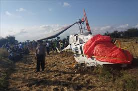 Kedua helikopter jatuh di daerah pemukiman di kota mosul, irak utara. Helikopter Jatuh Di Lombok Tengah Pilot Dan Penumpang Selamat