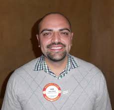 Juan Viteri's Instagram, Twitter & Facebook