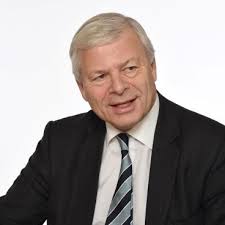 Alan Dickinson's Instagram, Twitter & Facebook