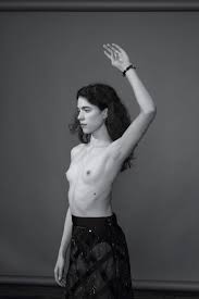 Margaret Qualley - Free pics, galleries & more at Babepedia