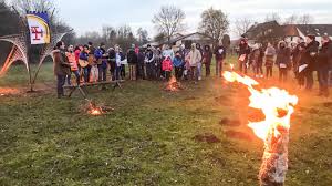 La région parisienne est la plus peuplée de france, c'est aussi la plus dynamique en matière d'économie. Les Scouts De France De Montreuil Cherchent Des Chefs Et Des Cheftaines