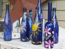 Painted Bottles Bottle Crafts Glass Bottle Crafts Wine Bottle Art