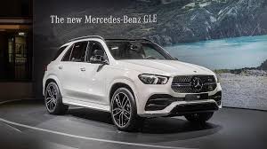 The New Generation Of The Popular Luxury Mid Size Suv Is Here It Comes With A Completely New Design And Brings Improve Mercedes Suv Mercedes Benz Suv Benz Suv