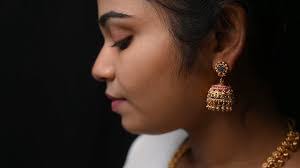 Dara Long's Instagram, Twitter & Facebook