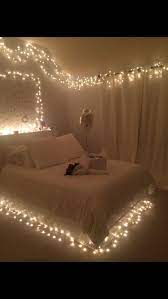 32 Easy And Simple And Romantic Bedroom Lighting Decor Ideas Below Are The And Roma In 2021 Romantic Bedroom Decor Romantic Bedroom Lighting Romantic Room Decoration