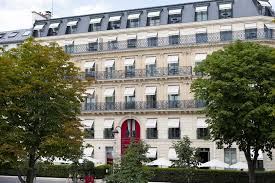 Gã ste wc mã bel zum sparen â trendige gã ste badmã bel komplette set. 23 Best Luxury Hotels In Paris Conde Nast Traveler