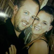 Crystal Stowell (@Crystal50483586)