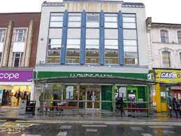 Locate your closest lloyds atms in slough and find detailed contact information for all the branches in your area. Lloyds Bank On High Street Banks Other Financial Institutions In Slough Sl1 1eh Berkshire