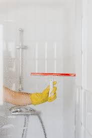How to clean hard water stains from glass. Best Way To Clean Glass Shower Doors From Hard Water Stains Mental Itch