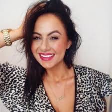 Tanya Dale's Instagram, Twitter & Facebook