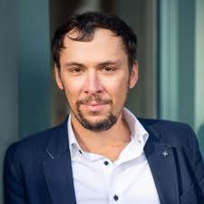 Inspiring Future Leaders: Adrian's Journey from Franklin to NASA