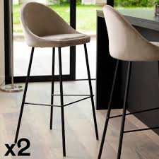Elégante et tendance la chaise haute de bar vendue à prix bradé chez cdiscount apportera une touche de modernité à votre intérieur. Chaise De Bar Velours Beige Tim Lot De 2 Tabourets De Bar Chaises De Bar Pier Import
