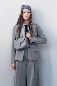 Blackpink jisoo to japan to their dome concert february ❤. Which Dior Outfit From Jisoo Black Pink Is Your Favorite Quora