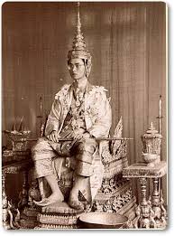 วันฉัตรมงคล ของทุกปีตรงกับ วันที่ 5 พฤษภาคม วันสำคัญอีกวันหนึ่งของปวงชนชาวไทย ที่อยู่ใต้ร่มพระบรมโพธิสมภาร ของ. à¸§ à¸™à¸‰ à¸•à¸£à¸¡à¸‡à¸„à¸¥ Durahealth