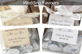 Wedding Favor Sites The Wedding Favors Female Wedding Favors In 2020 Wedding Hug Wedding Favors Favors