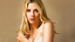 Scarlett ingrid johansson was born on november 22, 1984 in manhattan, new york city, new york. Scarlett Johansson Blonde Hair Hd Wallpaper Download