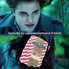 I know I'm not the only 🎄🐀 addicted to these.