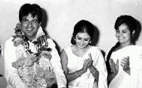 Ar rahman wife saira banu wiki, biography, age, family, images, love story, videos, latest photos. Saira Bano The Beauty Queen Home Facebook