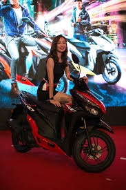 Dikenali sebagai vario 150, skuter ini menawarkan gabungan penggayaan sporty. Honda Vario 150 Motorcycle Launched Carsifu