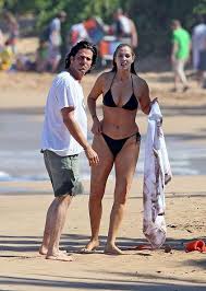 Elizabeth berkley is an american actress, a dancer as well as an author who is best known for her work in elizabeth berkley bio. Elizabeth Berkley And Greg Lauren Dating Gossip News Photos