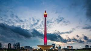 Menikmati pemandangan jakarta dari atas monas. Tugu Monas Berdiri Di Ibu Kota Baru Kalimantan Timur Terbuat Dari Kayu Ulin Tingginya 10 Meter Halaman 2 Tribun Padang