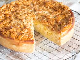 Doppelt Lecker Apfelkuchen Trifft Bienenstich Rezept Bienenstich Kuchen Bienenstich Backen Bienenstich