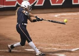 Berat sarung tangan atau glove adalah 283,33 gram. Teknik Dasar Permainan Softball Pengertian Sejarah Teknik