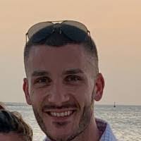 Kyle Deveau's Instagram, Twitter & Facebook