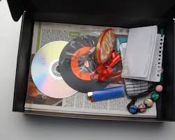 How To Create A Time Capsule Time Capsule Friendship Crafts Family History Projects