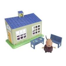 Peppa Pig School House Playset By Character 55 00 Ages 3 Visit The School House In Peppa Pig S New Collectable World Pla Peppa Pig Toys Toddler Toys Toys