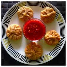 Momos With The Spicy Chutney Snap Food Indian Food Recipes Food Lover