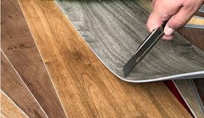 Vinyl pelapis lantai rumah sakit, lapangan olahraga, kantor, hotel, pabrik dll, kami supply lantai vinyl rumah sakit anti bakteri, anti static, anti jamur, tahan terhadap kimia dan mudah dibersihkan. Jenis Lantai Vinyl Memilih Lantai Vinyl Rumah Dan Kantor
