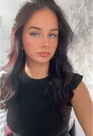 Taylor Dockery's Instagram, Twitter & Facebook