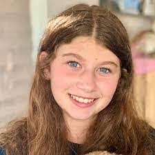 Stella Waldron's Instagram, Twitter & Facebook