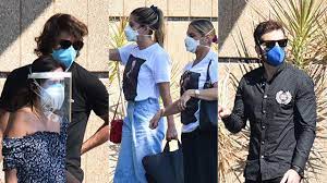 Tudo aconteceu depois que a apresentadora compareceu ao velório vestido três máscaras de proteção, chamando á atenção de algumas pessoas nas redes sociais. Familia E Amigos De Paulo Gustavo Vao Ao Velorio Em Niteroi Marcia Piovesan
