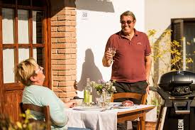 Cand pestele rade de pescari! Ce Vin Asociem Fripturilor La Gratar