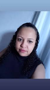 Debora Esteves (@deboraesteves1)