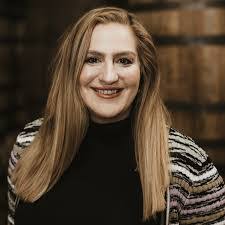 Susan Rine's Instagram, Twitter & Facebook