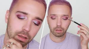 Take a look at this list showing off some very famous peepers. How I Mastered Wearing Eye Shadow On My Hooded Eyes Allure