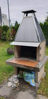 Gussgrill/grillofen mit unterem rost für die grillkohle und oberen rost für das grillgut. Garten Cheminee Grill Ofen Kaufen Auf Ricardo