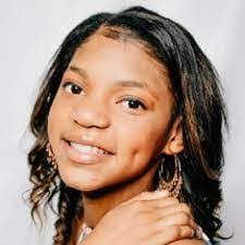 Marisol Frazier's Instagram, Twitter & Facebook