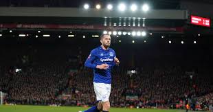 He was rivals with his brother due to their shared love for ragnarr's wife lagertha and rollo's decision to convert to christianity and become a frankish vassal. Imb7shtifrzswm