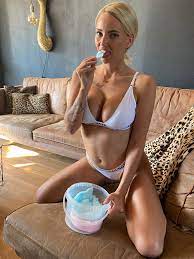Roxys ☆MILF☆Model/Content creator|😈 on Twitter: 