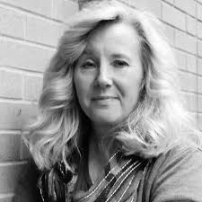 Diane Ebbers's Instagram, Twitter & Facebook