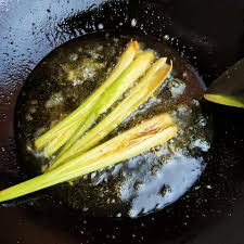 Resipi salad ubi jalar ini, lengkap dengan ayam dan nasi liar, akan membuatkan anda memikirkan semula apa yang boleh anda lakukan dengan balang mason. Resipi Ayam Rica Rica Pedas Menyengat Nak Buat Pun Senang Pa Ma